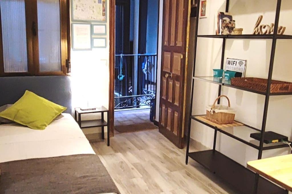 Apartamento El Rastro - La Latina Madrid Bagian luar foto